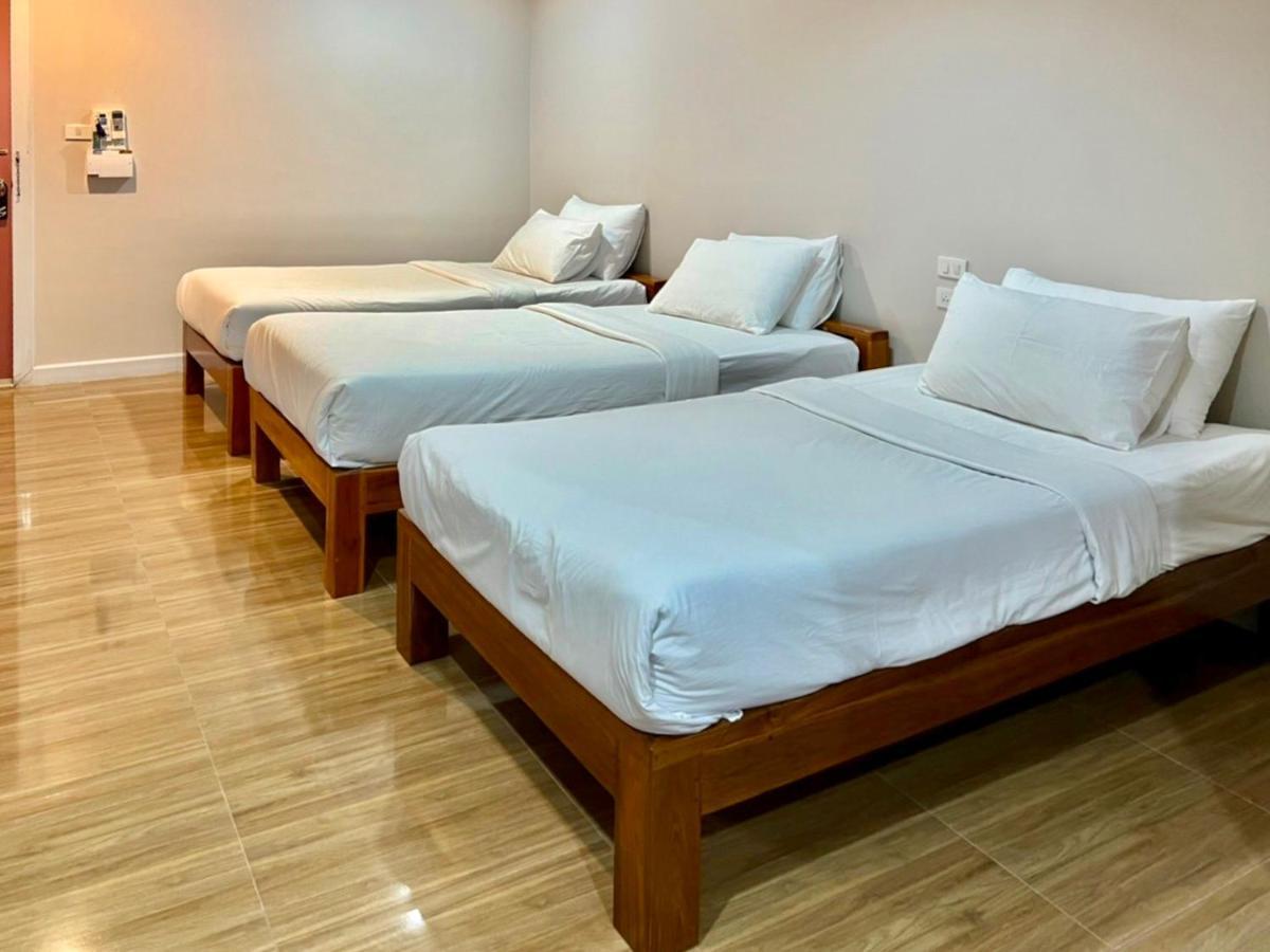 Funwan Hotel Li Esterno foto