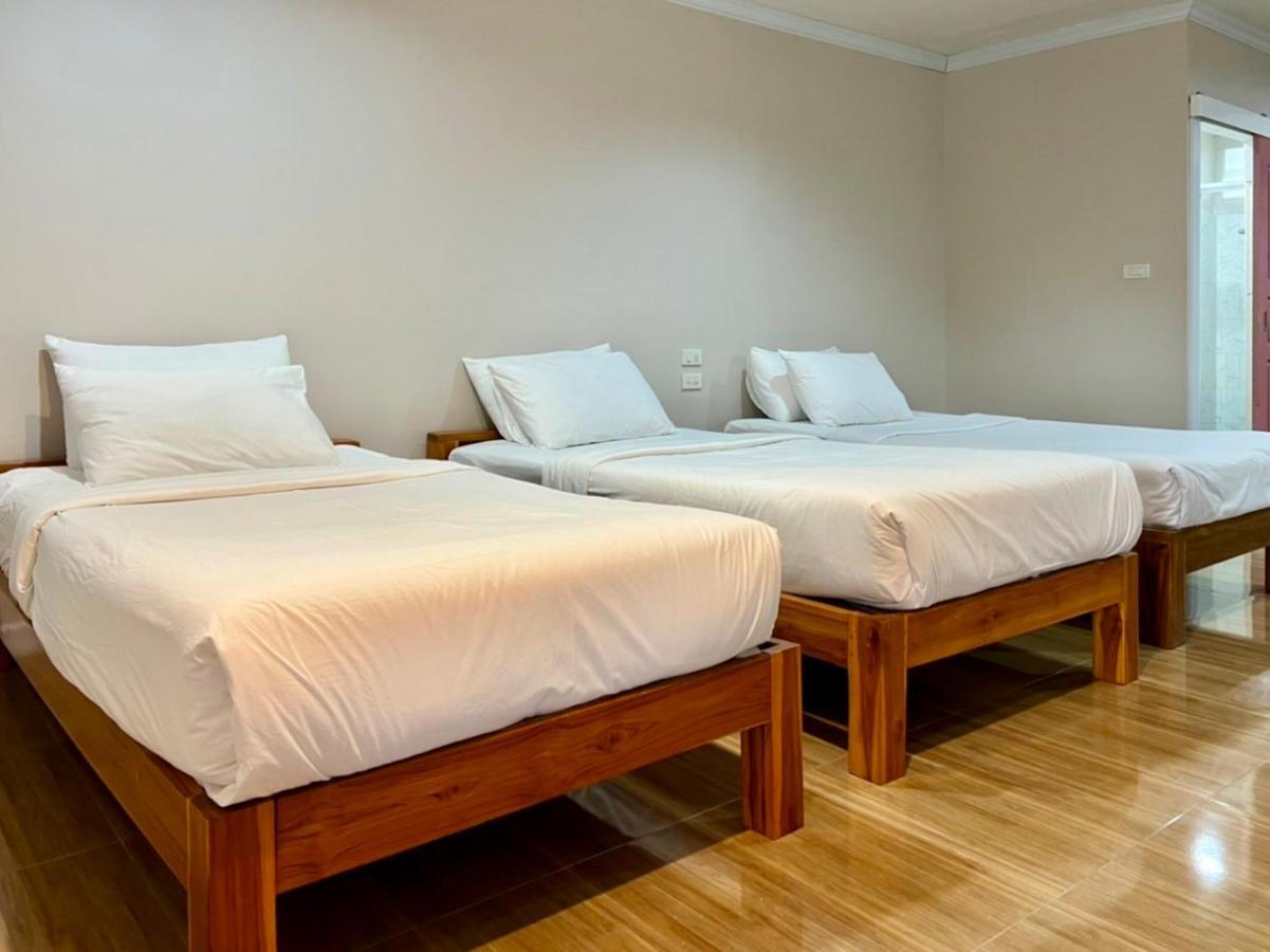 Funwan Hotel Li Esterno foto