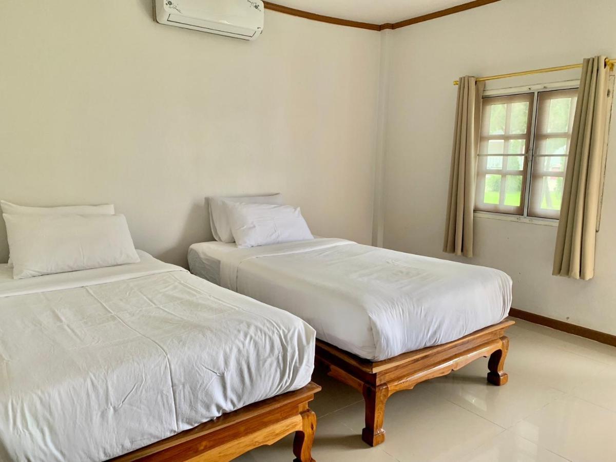 Funwan Hotel Li Esterno foto