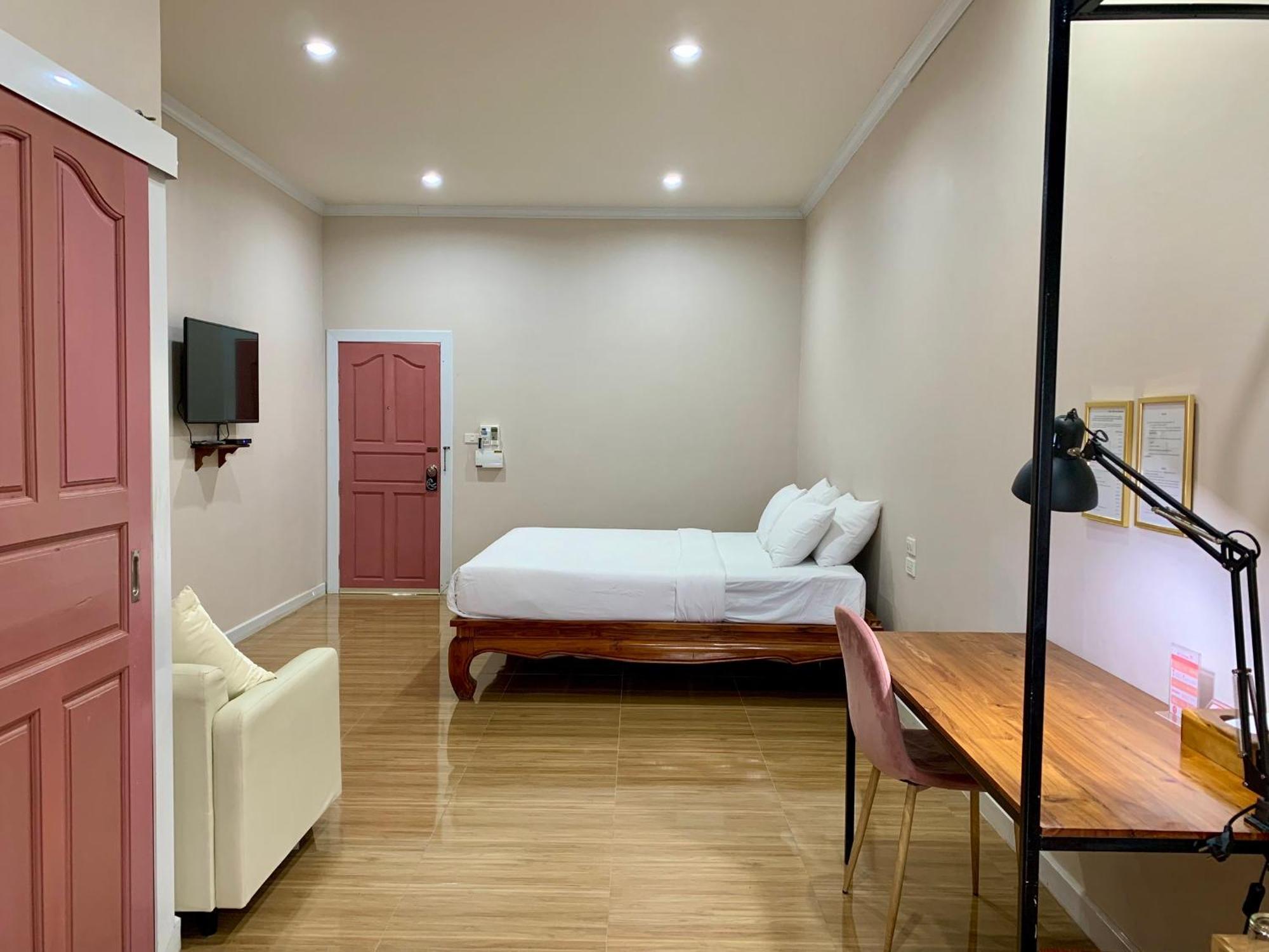 Funwan Hotel Li Esterno foto
