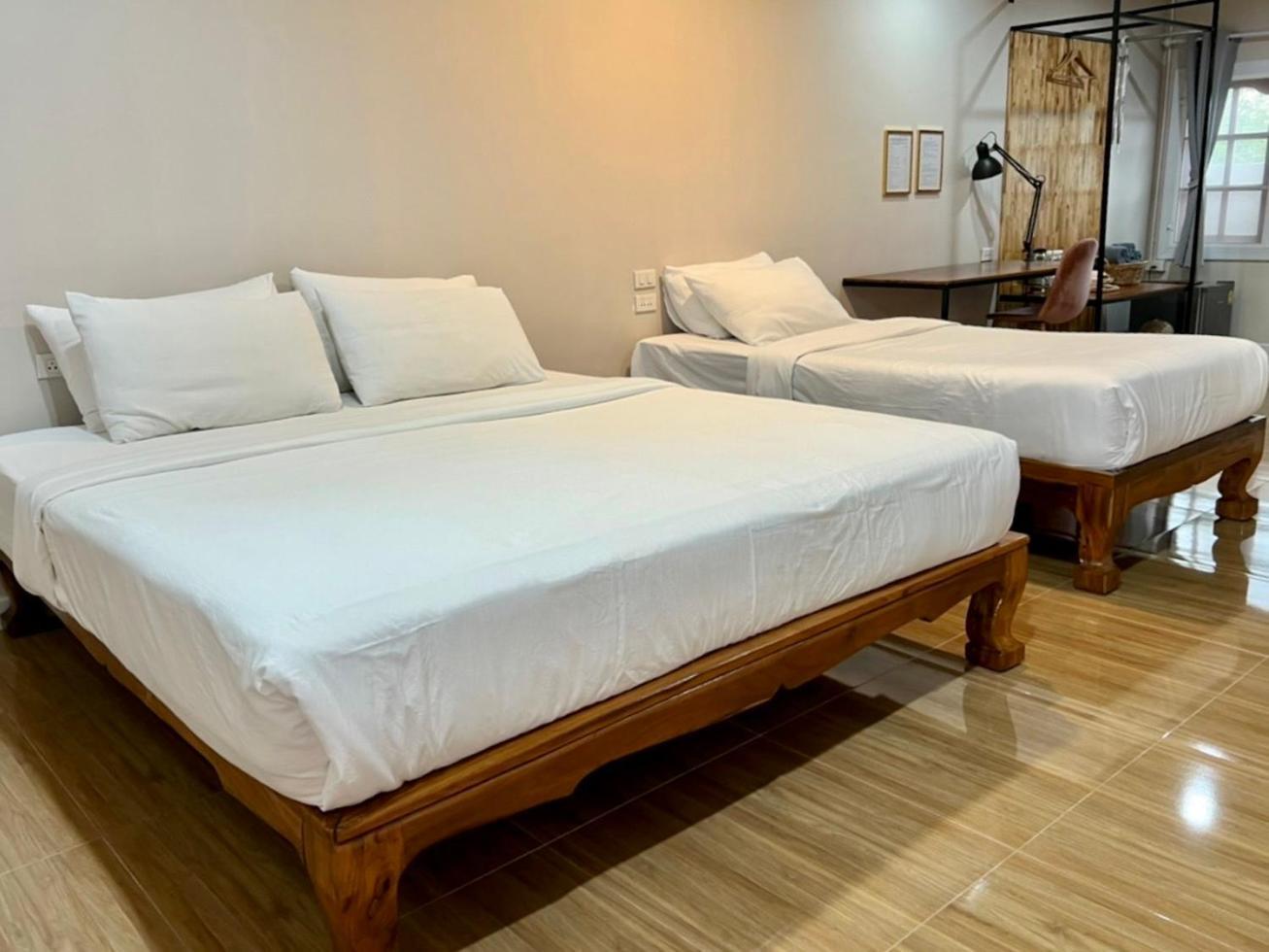 Funwan Hotel Li Esterno foto
