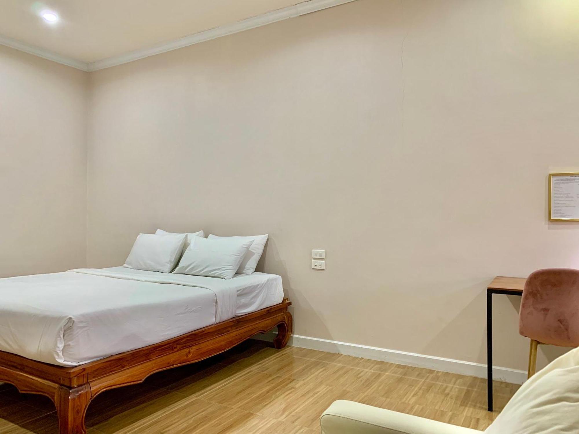Funwan Hotel Li Esterno foto